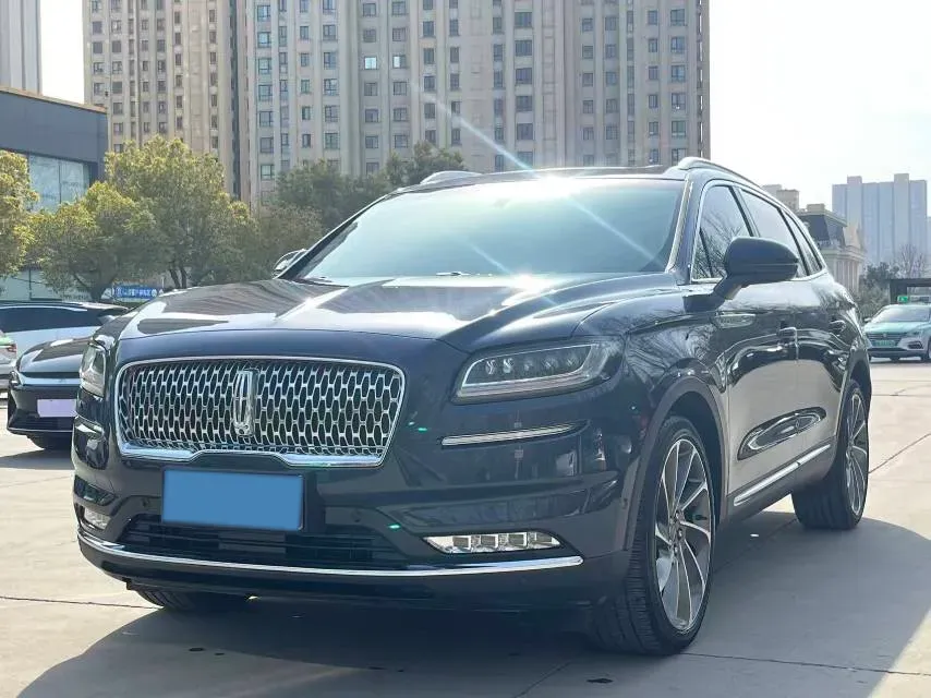 2021 Lincoln Nautilus 2.7T 322HP V6 8AT,autocango,china used car exporter,china ev exporter,chinese used car exporter,chinese used ev exporter