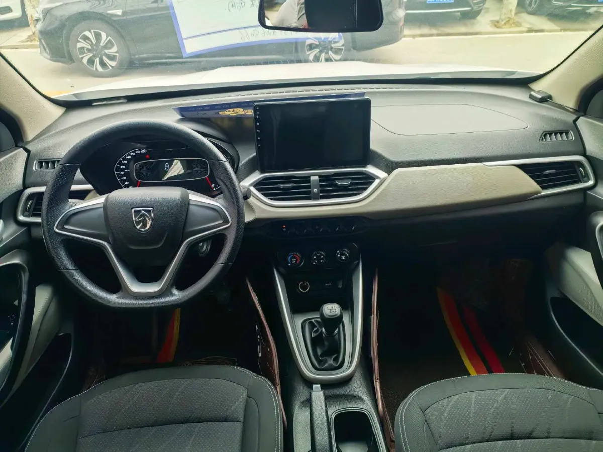 2017 BaoJun 510 1.5L 112HP L4 6MT,autocango,china used car exporter,china ev exporter,chinese used car exporter,chinese used ev exporter