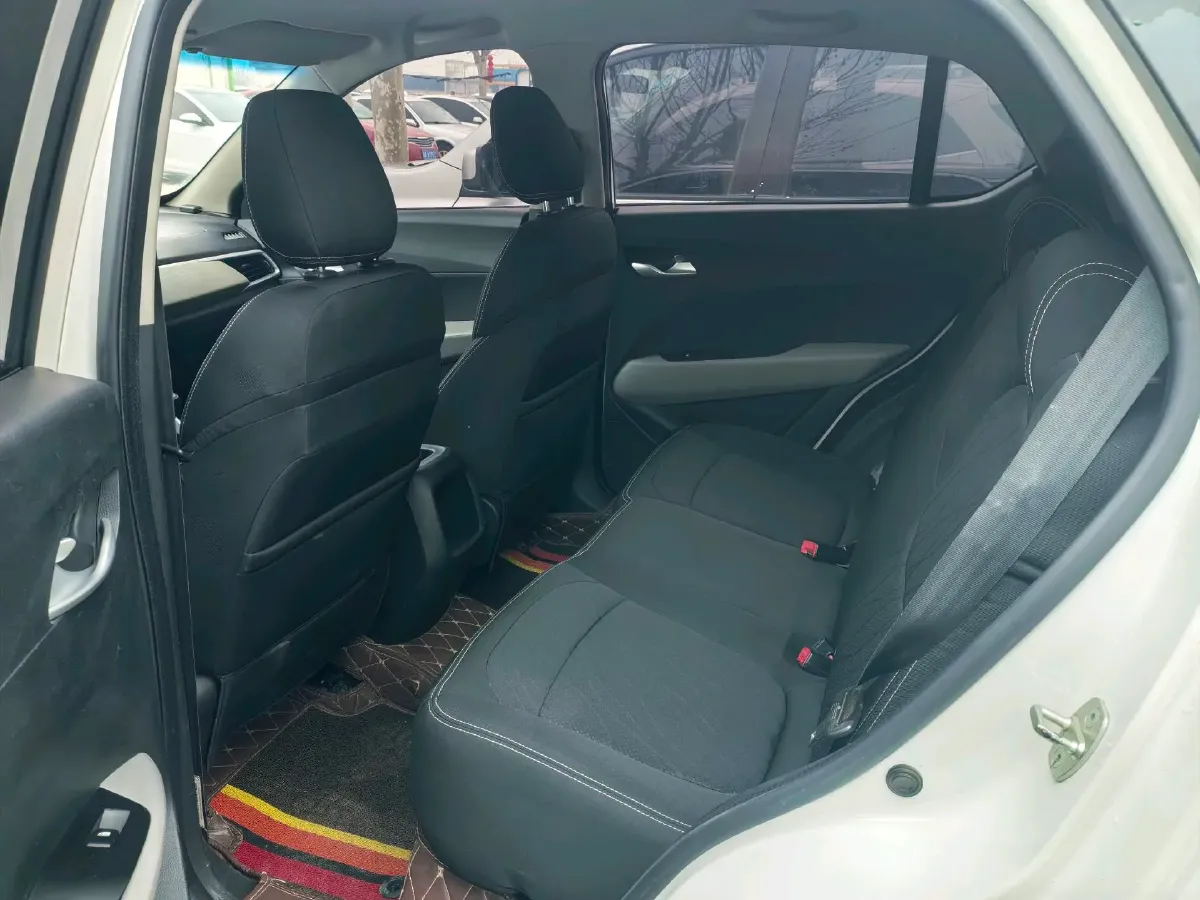 2017 BaoJun 510 1.5L 112HP L4 6MT,autocango,china used car exporter,china ev exporter,chinese used car exporter,chinese used ev exporter