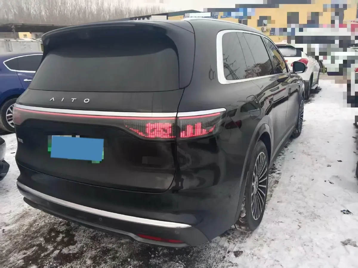 2025 AITO AITO M8 REEV 160HP REEV 53.4KWH,autocango,china used car exporter,china ev exporter,chinese used car exporter,chinese used ev exporter