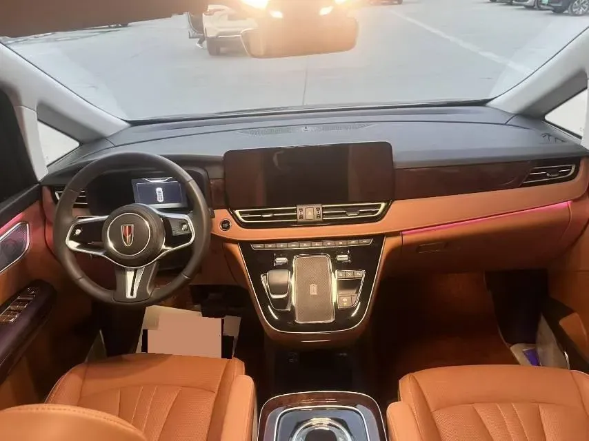 2023 HongQi HQ9 2.0T 252HP L4 8AT,autocango,china used car exporter,china ev exporter,chinese used car exporter,chinese used ev exporter