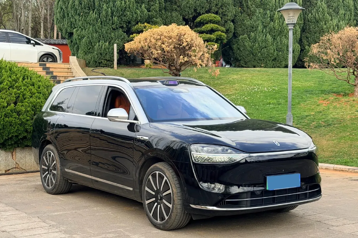 2024 AITO AITO M9 1.5T 152HP L4 REEV 42KWH,autocango,china used car exporter,china ev exporter,chinese used car exporter,chinese used ev exporter