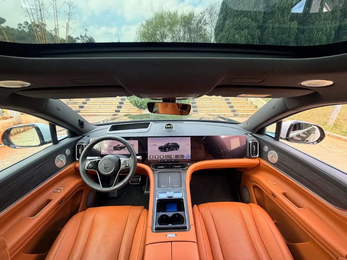 2024 AITO AITO M9 1.5T 152HP L4 REEV 42KWH,autocango,china used car exporter,china ev exporter,chinese used car exporter,chinese used ev exporter