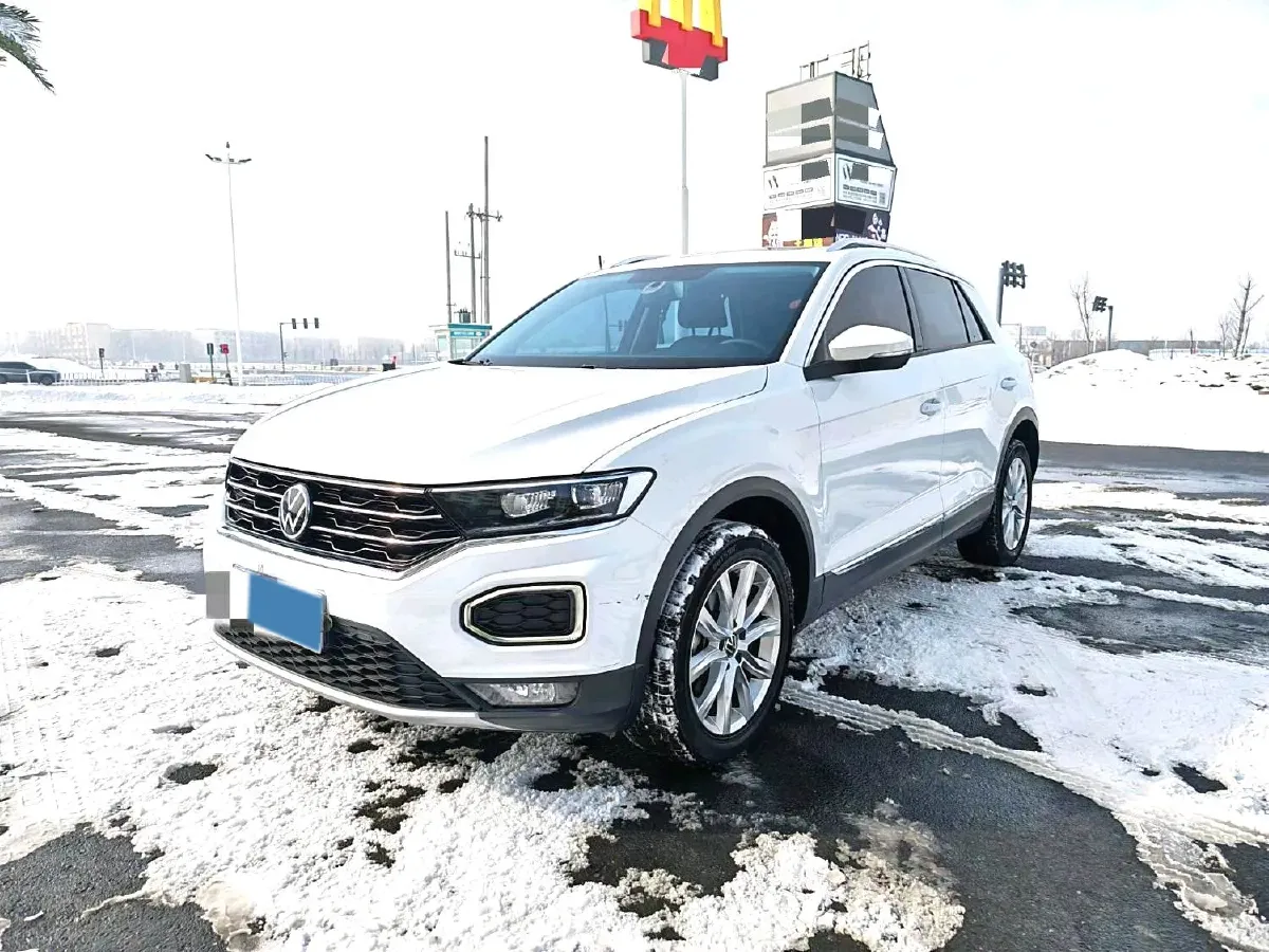 2022 Volkswagen T-Roc 1.4T 150HP L4 7DCT,autocango,china used car exporter,china ev exporter,chinese used car exporter,chinese used ev exporter
