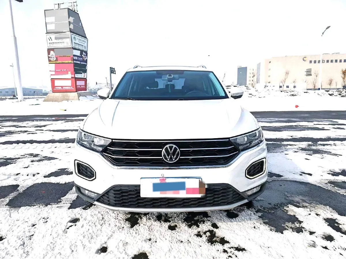2022 Volkswagen T-Roc 1.4T 150HP L4 7DCT,autocango,china used car exporter,china ev exporter,chinese used car exporter,chinese used ev exporter