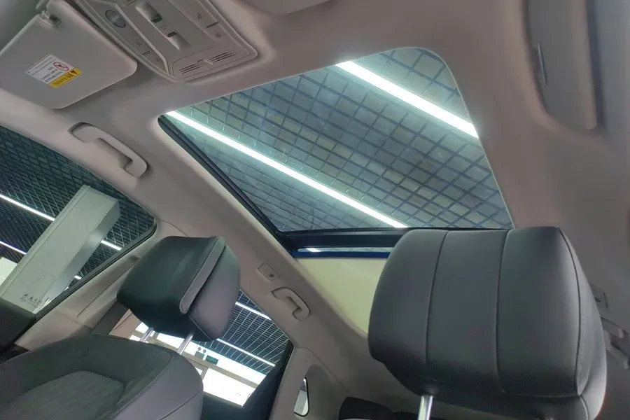 2023 HongQi HS5 2.0T 252HP L4 8AT,autocango,china used car exporter,china ev exporter,chinese used car exporter,chinese used ev exporter