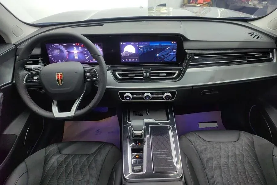 2023 HongQi HS5 2.0T 252HP L4 8AT,autocango,china used car exporter,china ev exporter,chinese used car exporter,chinese used ev exporter