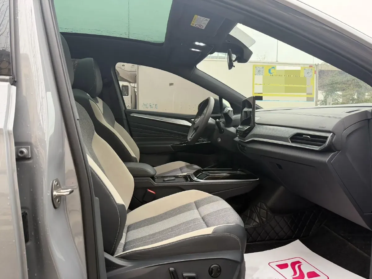 2022 Volkswagen ID.4 Crozz BEV 84.8KWH,autocango,china used car exporter,china ev exporter,chinese used car exporter,chinese used ev exporter