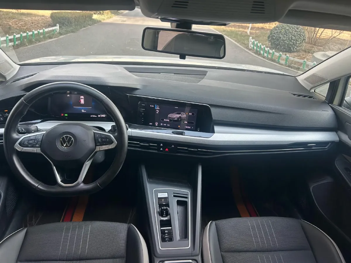 2021 Volkswagen Golf 1.2T 116HP L4 7DCT,autocango,china used car exporter,china ev exporter,chinese used car exporter,chinese used ev exporter