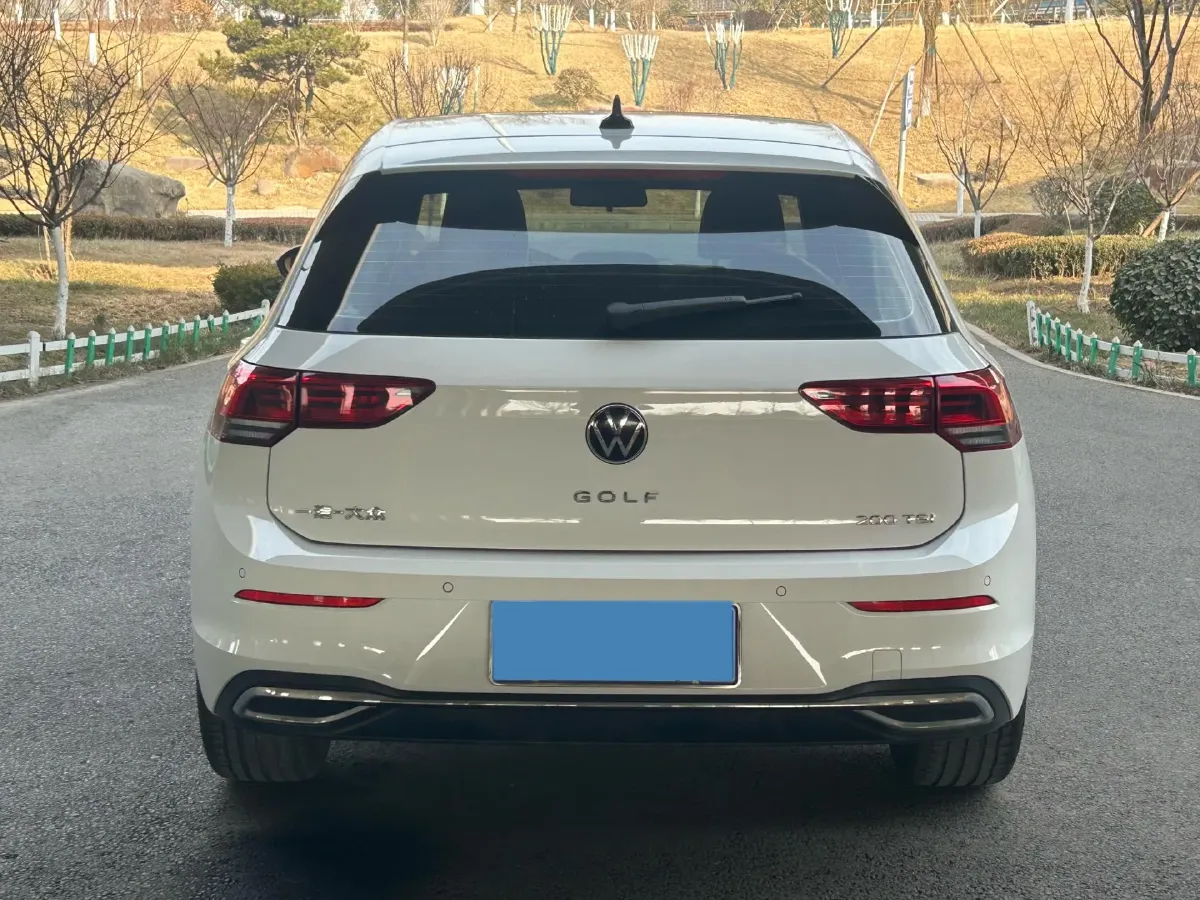 2021 Volkswagen Golf 1.2T 116HP L4 7DCT,autocango,china used car exporter,china ev exporter,chinese used car exporter,chinese used ev exporter