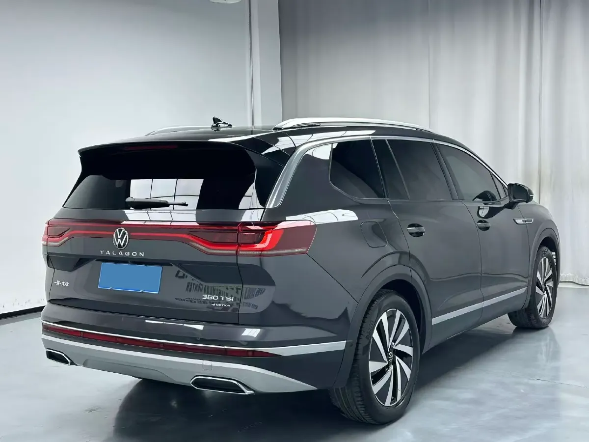 2021 Volkswagen Talagon 2.0T 220HP L4 7DCT,autocango,china used car exporter,china ev exporter,chinese used car exporter,chinese used ev exporter