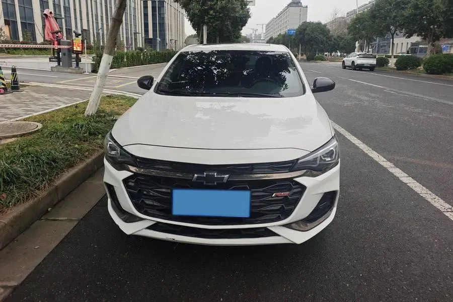 2022 Chevrolet Monza 1.3T 163HP L3 6AT,autocango,china used car exporter,china ev exporter,chinese used car exporter,chinese used ev exporter