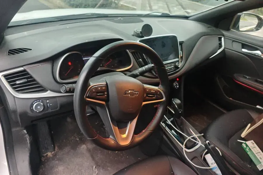 2022 Chevrolet Monza 1.3T 163HP L3 6AT,autocango,china used car exporter,china ev exporter,chinese used car exporter,chinese used ev exporter