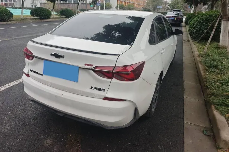 2022 Chevrolet Monza 1.3T 163HP L3 6AT,autocango,china used car exporter,china ev exporter,chinese used car exporter,chinese used ev exporter