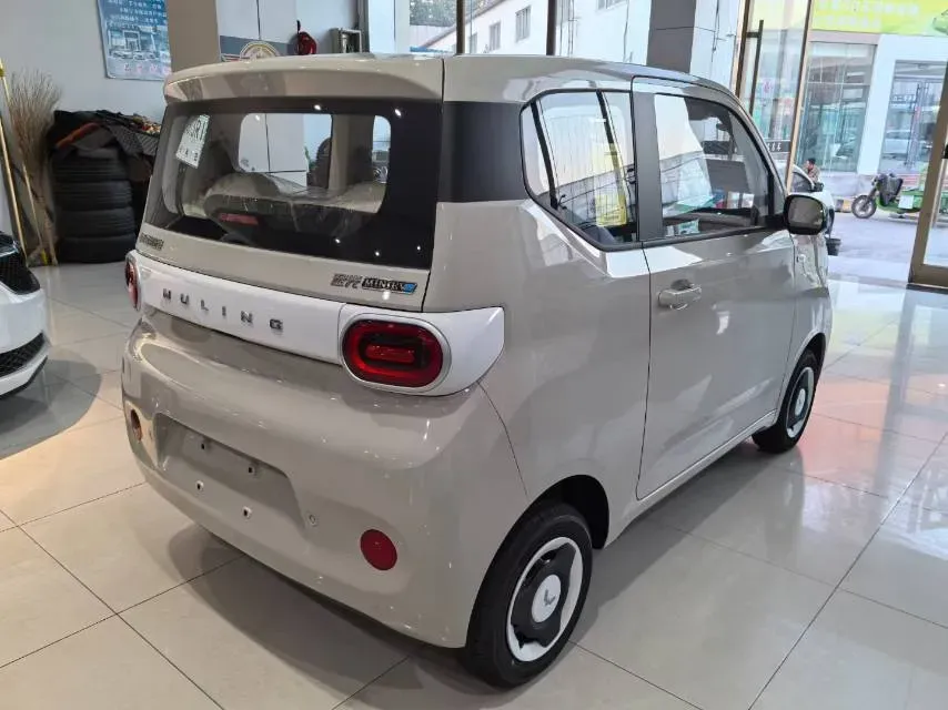 2024 WuLing HongGuang MINI EV BEV 17.3KWH,autocango,china used car exporter,china ev exporter,chinese used car exporter,chinese used ev exporter