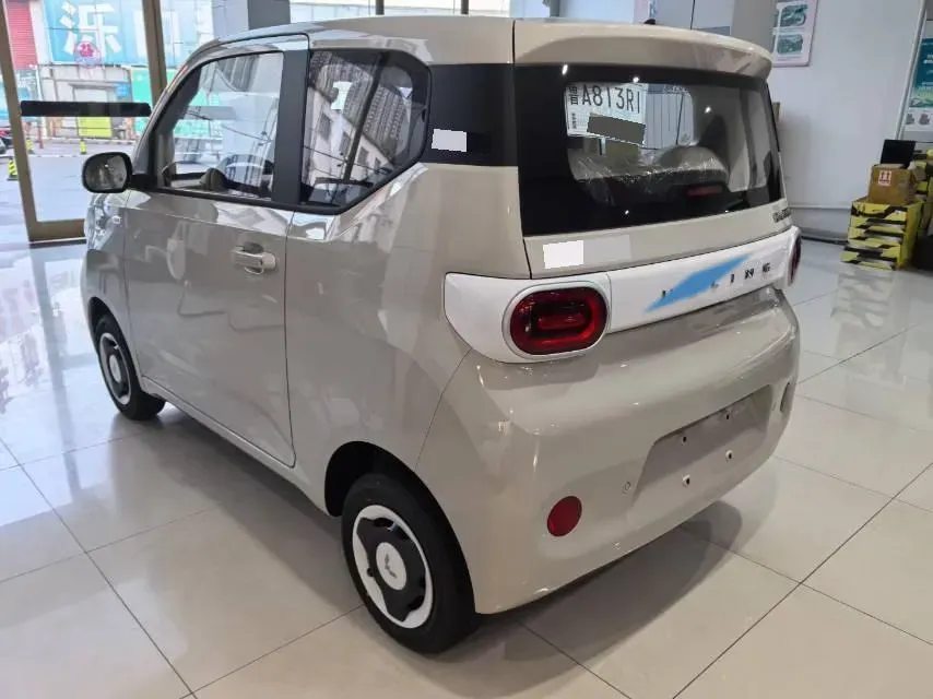 2024 WuLing HongGuang MINI EV BEV 17.3KWH,autocango,china used car exporter,china ev exporter,chinese used car exporter,chinese used ev exporter