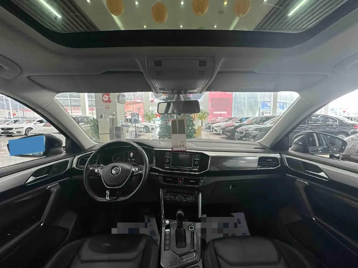 2019 Jeep Cherokee 2.0T 234HP L4 9AT,autocango,china used car exporter,china ev exporter,chinese used car exporter,chinese used ev exporter