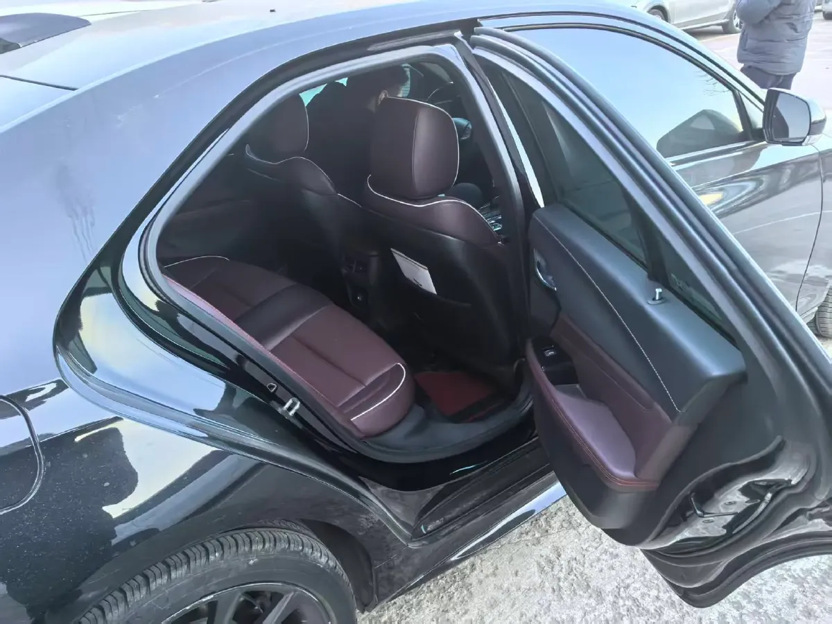 2022 Cadillac CT4 2.0T 237HP L4 8AT,autocango,china used car exporter,china ev exporter,chinese used car exporter,chinese used ev exporter