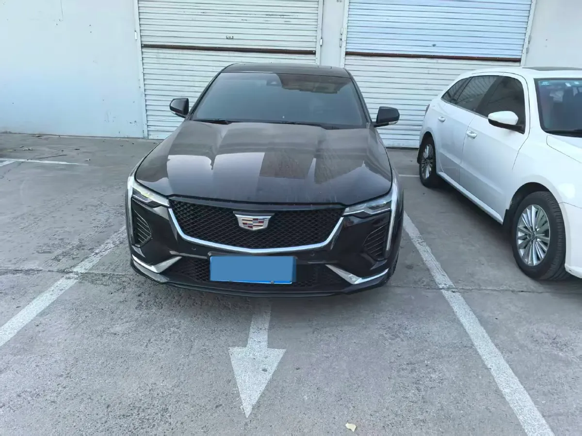 2022 Cadillac CT4 2.0T 237HP L4 8AT,autocango,china used car exporter,china ev exporter,chinese used car exporter,chinese used ev exporter