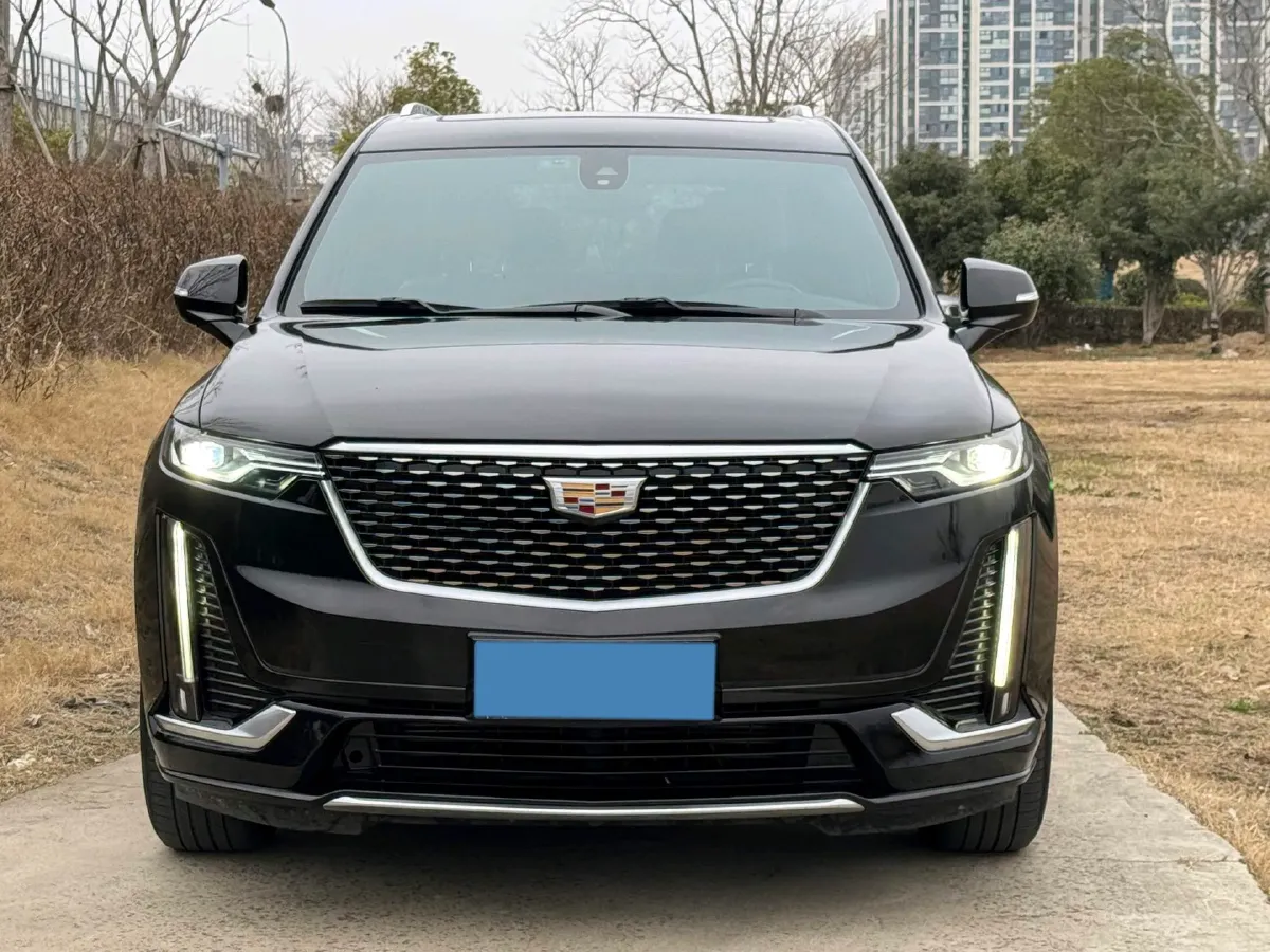 2022 Cadillac XT6 2.0T 237HP L4 9AT,autocango,china used car exporter,china ev exporter,chinese used car exporter,chinese used ev exporter