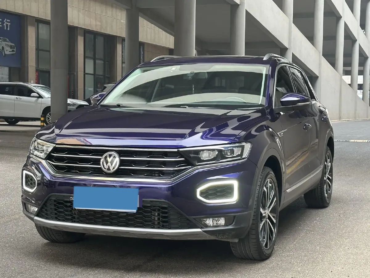 2019 Volkswagen T-Roc 1.4T 150HP L4 7DCT,autocango,china used car exporter,china ev exporter,chinese used car exporter,chinese used ev exporter