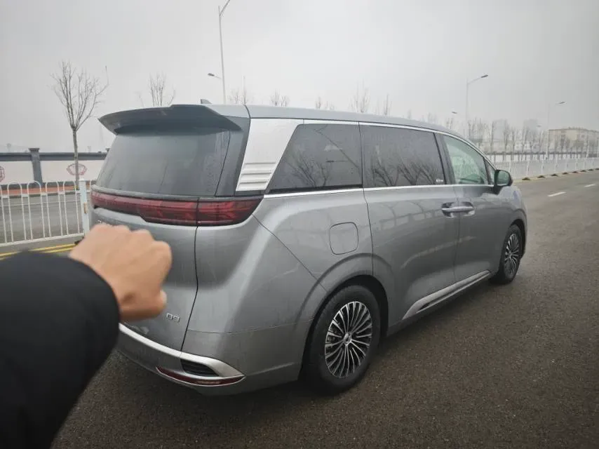 2022 Mercedes-Benz GLC Class 2.0T 197HP L4 9AT,autocango,china used car exporter,china ev exporter,chinese used car exporter,chinese used ev exporter