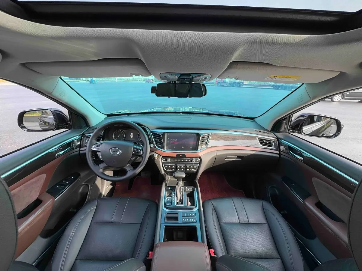 2017 GAC Trumpchi GS8 2.0T 201HP L4 6AT,autocango,china used car exporter,china ev exporter,chinese used car exporter,chinese used ev exporter