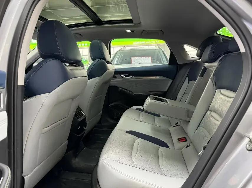 2021 Geely Preface 2.0T 190HP L4 7DCT,autocango,china used car exporter,china ev exporter,chinese used car exporter,chinese used ev exporter