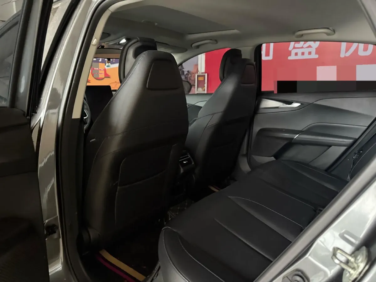 2023 ChangAn Lamore 1.5T 170HP L4 7DCT,autocango,china used car exporter,china ev exporter,chinese used car exporter,chinese used ev exporter