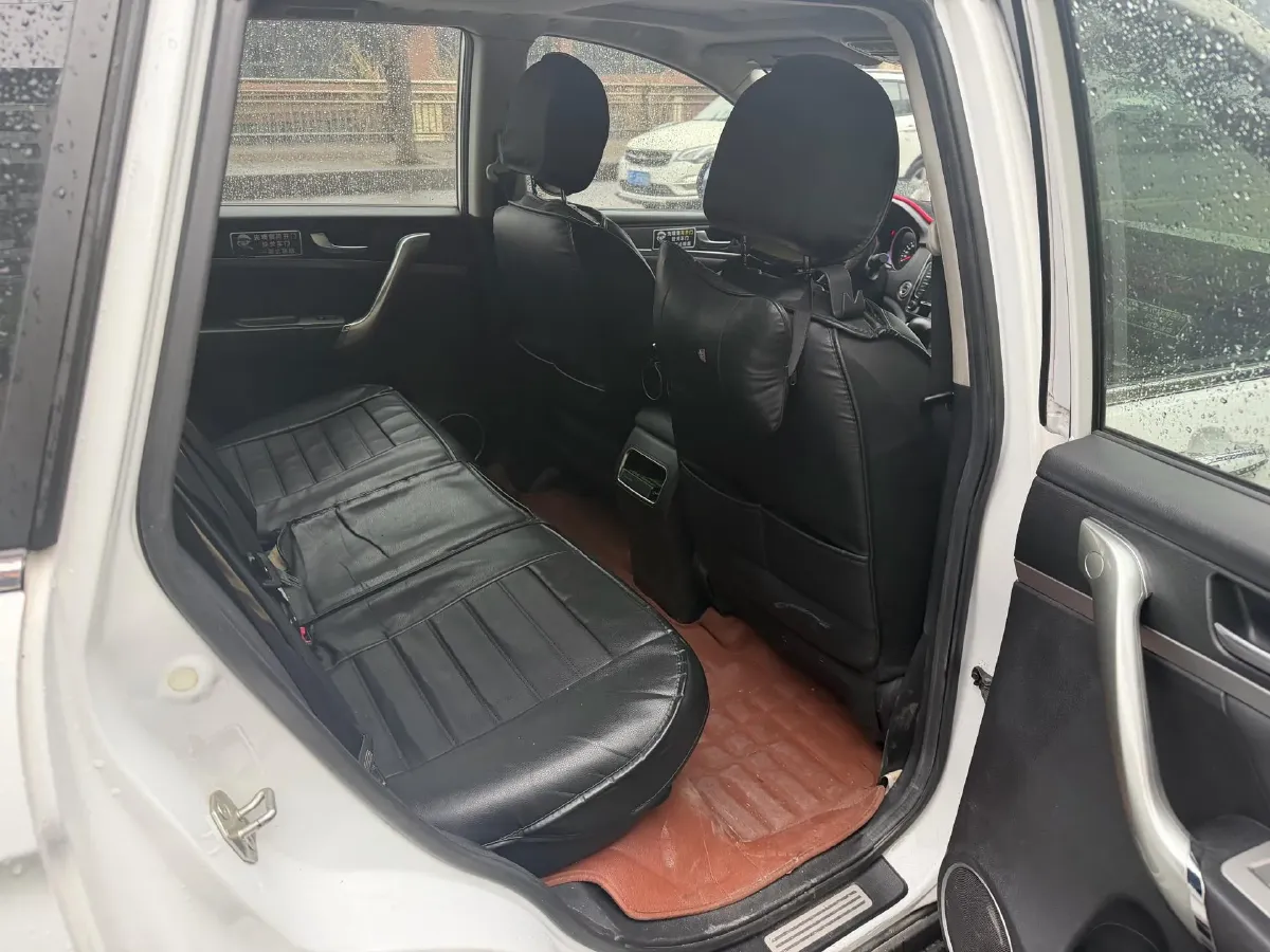 2017 Haval M6 1.5T 150HP L4 6AT,autocango,china used car exporter,china ev exporter,chinese used car exporter,chinese used ev exporter