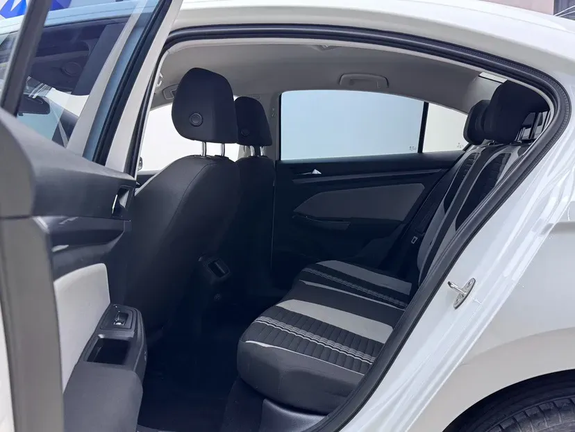 2023 Volkswagen Bora 1.2T 116HP L4 7DCT,autocango,china used car exporter,china ev exporter,chinese used car exporter,chinese used ev exporter