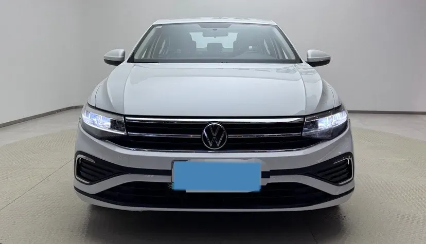 2023 Volkswagen Bora 1.2T 116HP L4 7DCT,autocango,china used car exporter,china ev exporter,chinese used car exporter,chinese used ev exporter