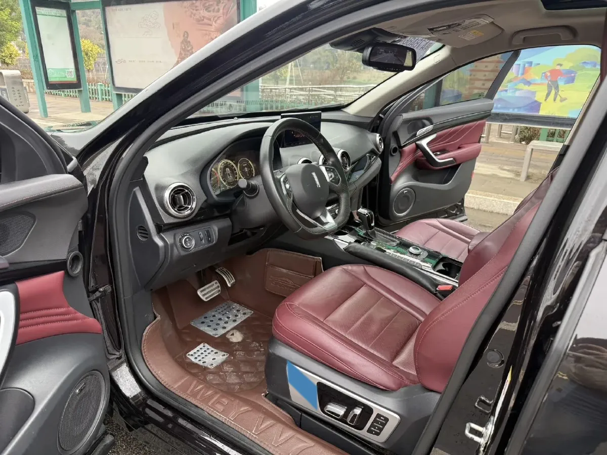 2017 WEY VV7 2.0T 234HP L4 7DCT,autocango,china used car exporter,china ev exporter,chinese used car exporter,chinese used ev exporter