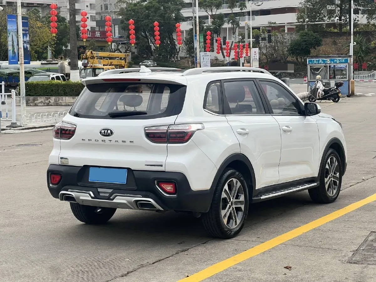 2018 Kia Sportage R 2.0L 160HP L4 6AT,autocango,china used car exporter,china ev exporter,chinese used car exporter,chinese used ev exporter