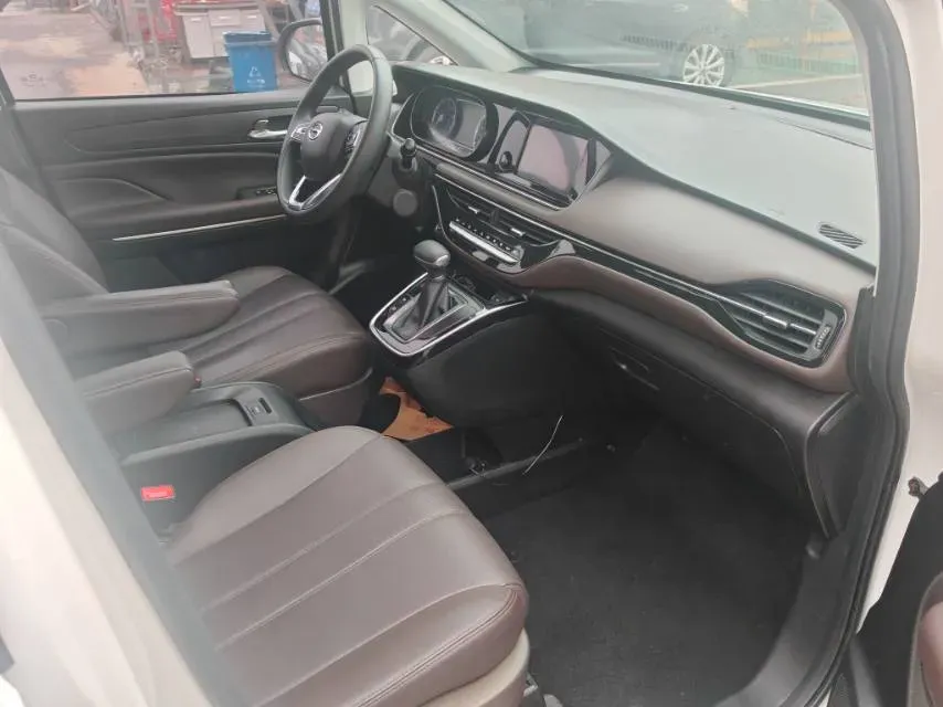 2021 GAC Trumpchi M6 1.5T 169HP L4 7DCT,autocango,china used car exporter,china ev exporter,chinese used car exporter,chinese used ev exporter