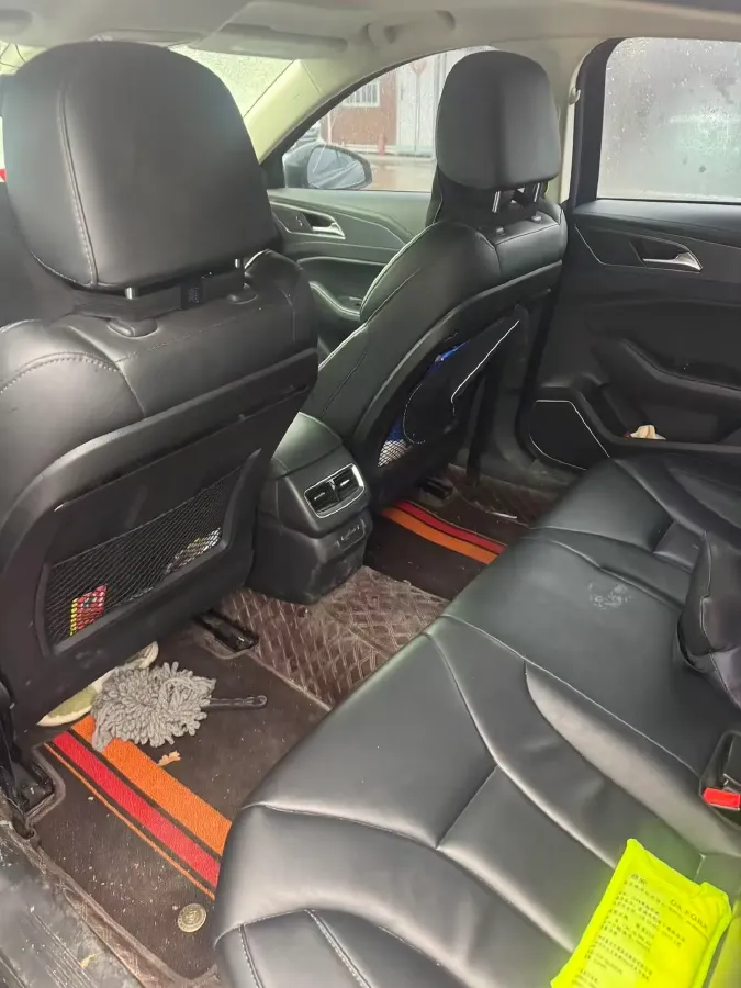 2022 HongQi H5 1.5T 169HP L4 7DCT,autocango,china used car exporter,china ev exporter,chinese used car exporter,chinese used ev exporter