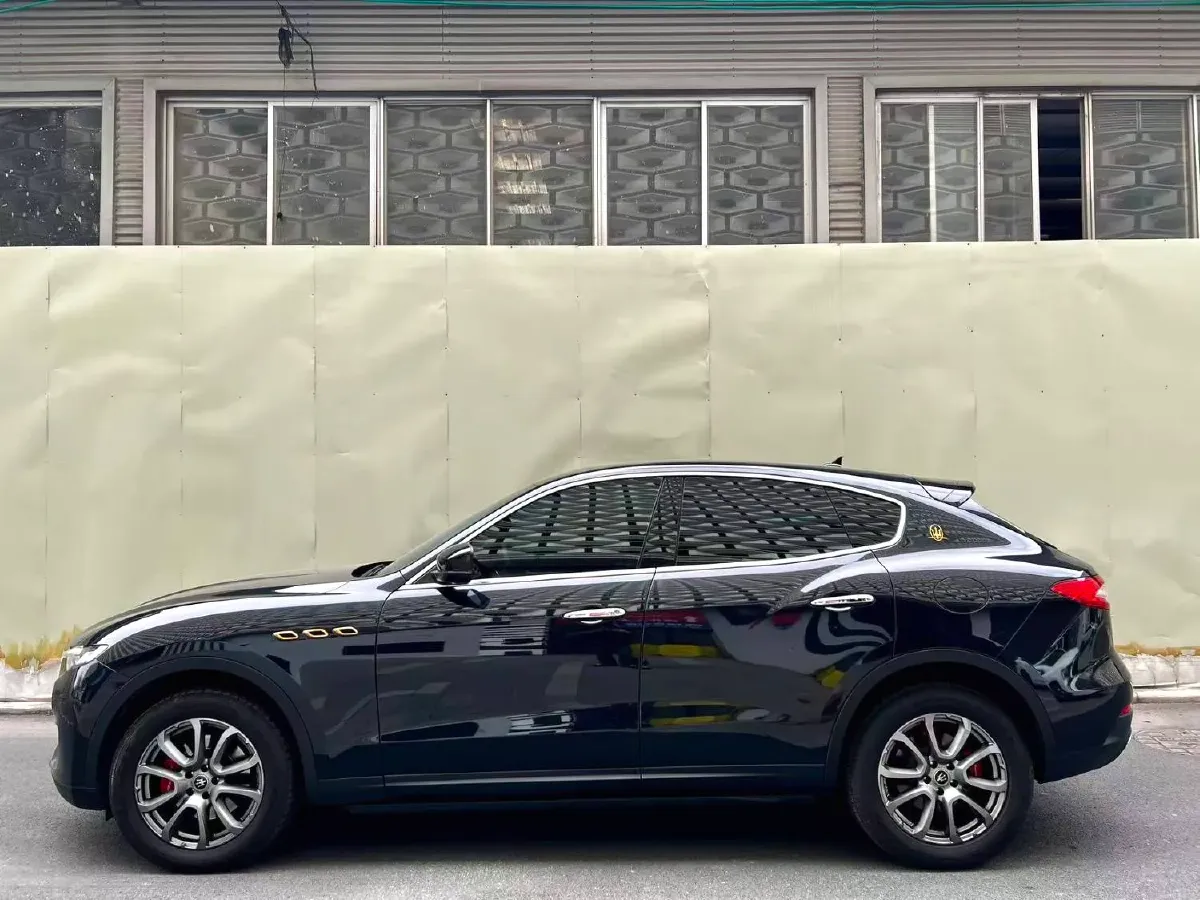 2020 Maserati Levante 3.0T 350HP V6 8AT,autocango,china used car exporter,china ev exporter,chinese used car exporter,chinese used ev exporter
