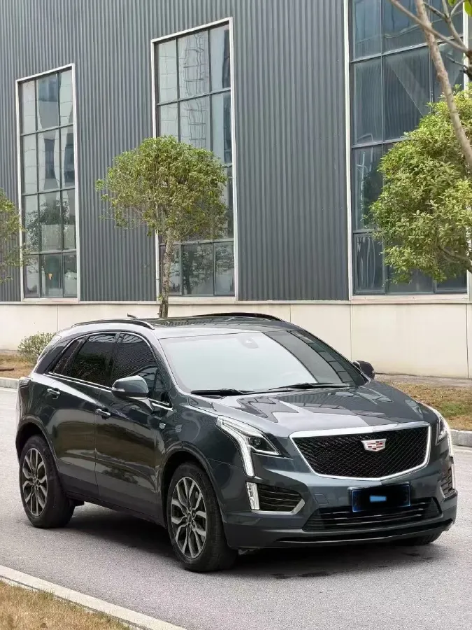 2024 Cadillac XT5 2.0T 237HP L4 9AT,autocango,china used car exporter,china ev exporter,chinese used car exporter,chinese used ev exporter