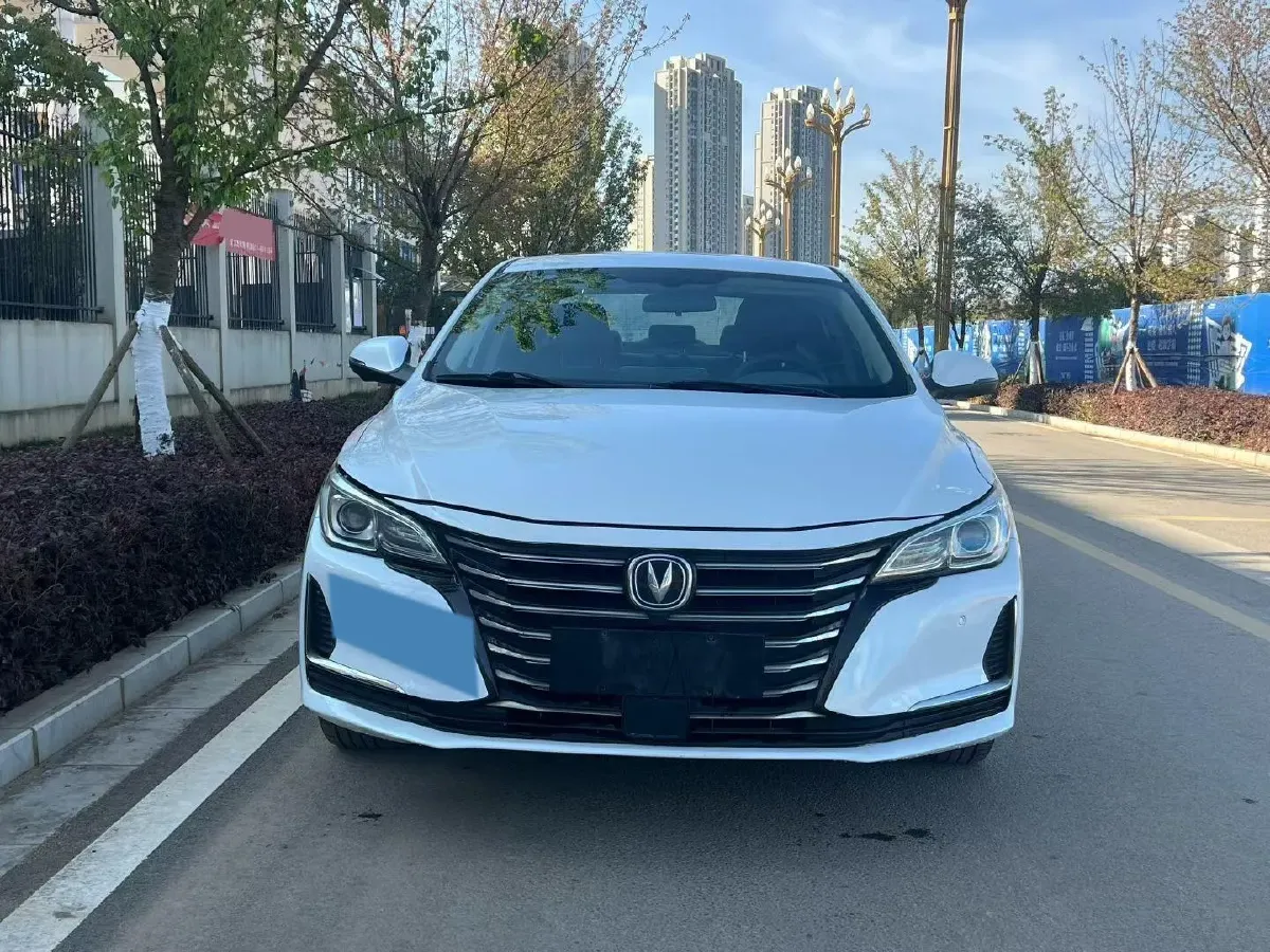2020 ChangAn Raeton CC 1.5T 156HP L4 6AT,autocango,china used car exporter,china ev exporter,chinese used car exporter,chinese used ev exporter