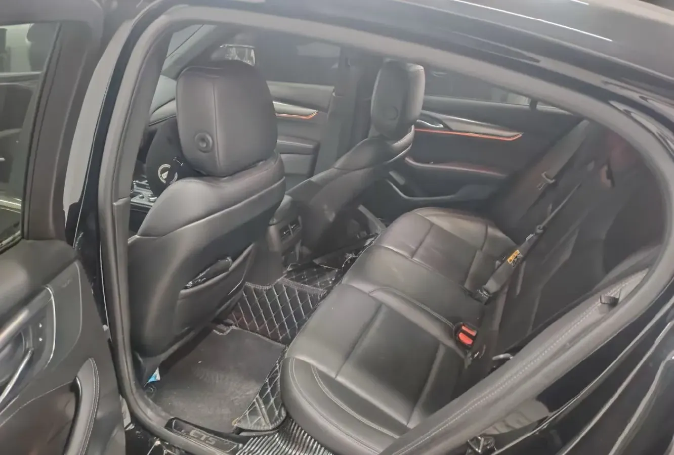 2024 Cadillac CT5 2.0T 237HP L4 10AT,autocango,china used car exporter,china ev exporter,chinese used car exporter,chinese used ev exporter