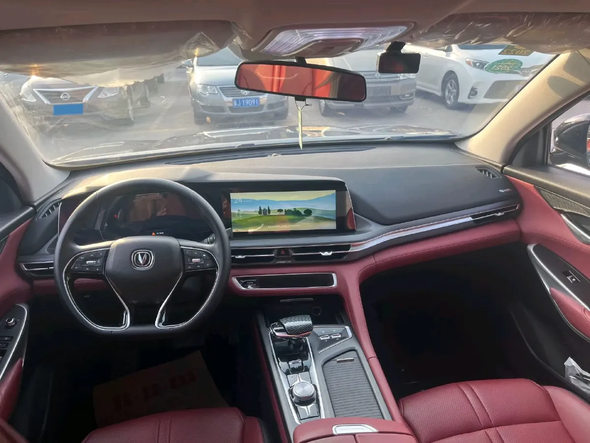 2020 ChangAn CS75 Plus 2.0T 233HP L4 8AT,autocango,china used car exporter,china ev exporter,chinese used car exporter,chinese used ev exporter