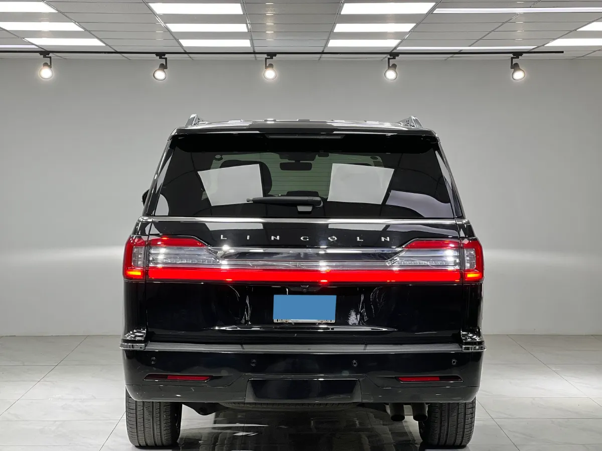 2019 Lincoln Navigator 3.5T 388HP V6 10AT,autocango,china used car exporter,china ev exporter,chinese used car exporter,chinese used ev exporter