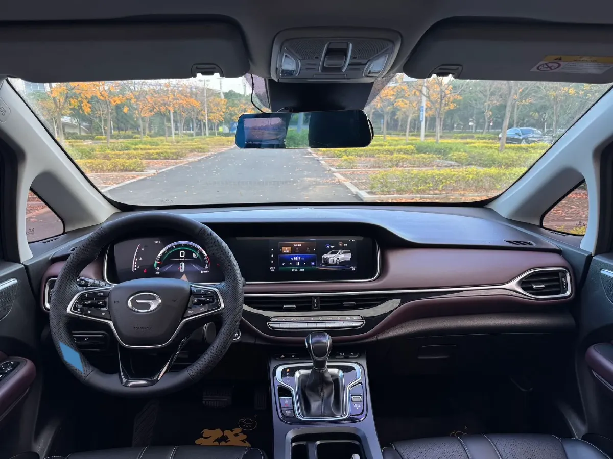 2021 GAC Trumpchi M6 1.5T 169HP L4 6AT,autocango,china used car exporter,china ev exporter,chinese used car exporter,chinese used ev exporter