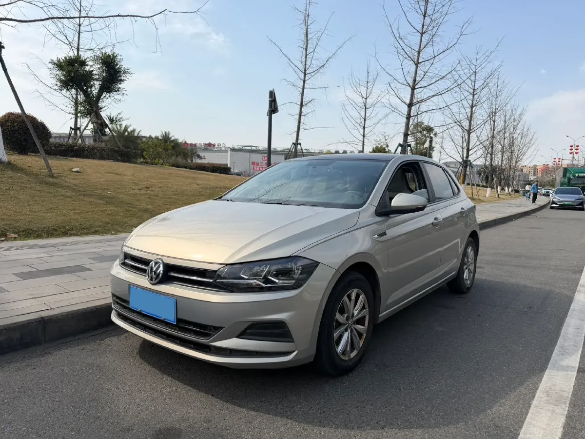 2019 Volkswagen Polo 1.5L 113HP L4 6AT,autocango,china used car exporter,china ev exporter,chinese used car exporter,chinese used ev exporter