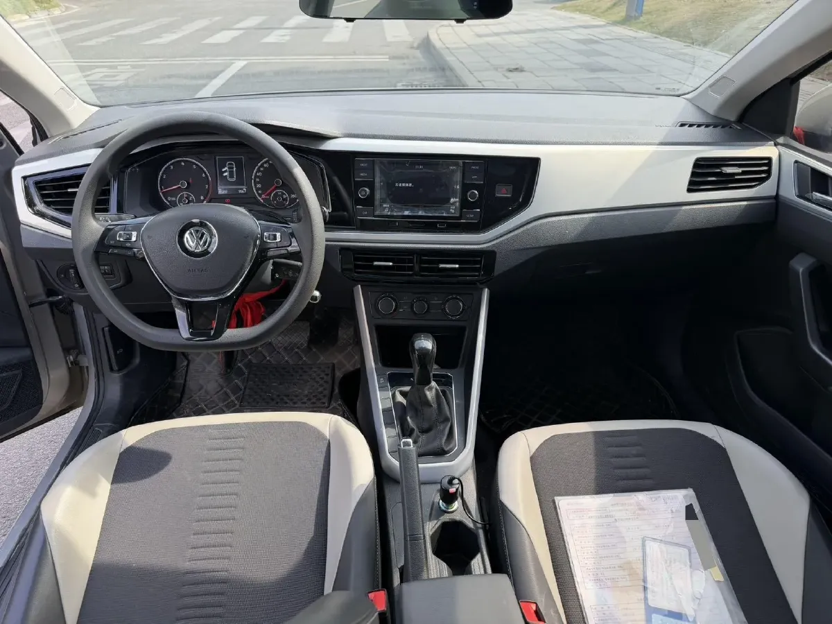 2019 Volkswagen Polo 1.5L 113HP L4 6AT,autocango,china used car exporter,china ev exporter,chinese used car exporter,chinese used ev exporter