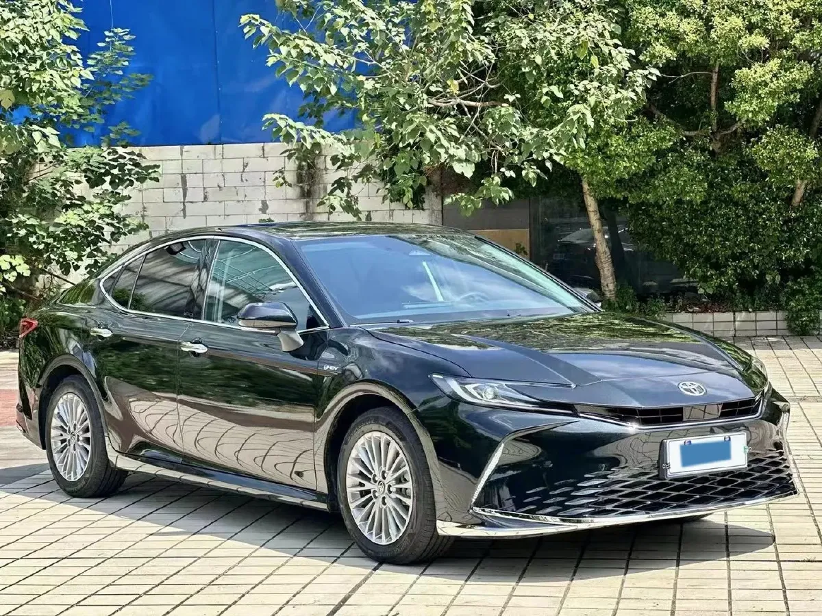 2024 Toyota Camry 2.0L 152HP L4 E-CVT Hybrid,autocango,china used car exporter,china ev exporter,chinese used car exporter,chinese used ev exporter