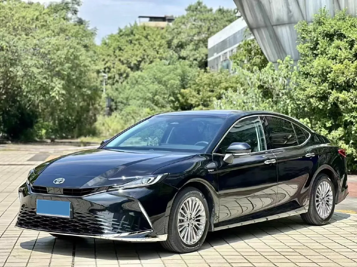 2024 Toyota Camry 2.0L 152HP L4 E-CVT Hybrid,autocango,china used car exporter,china ev exporter,chinese used car exporter,chinese used ev exporter
