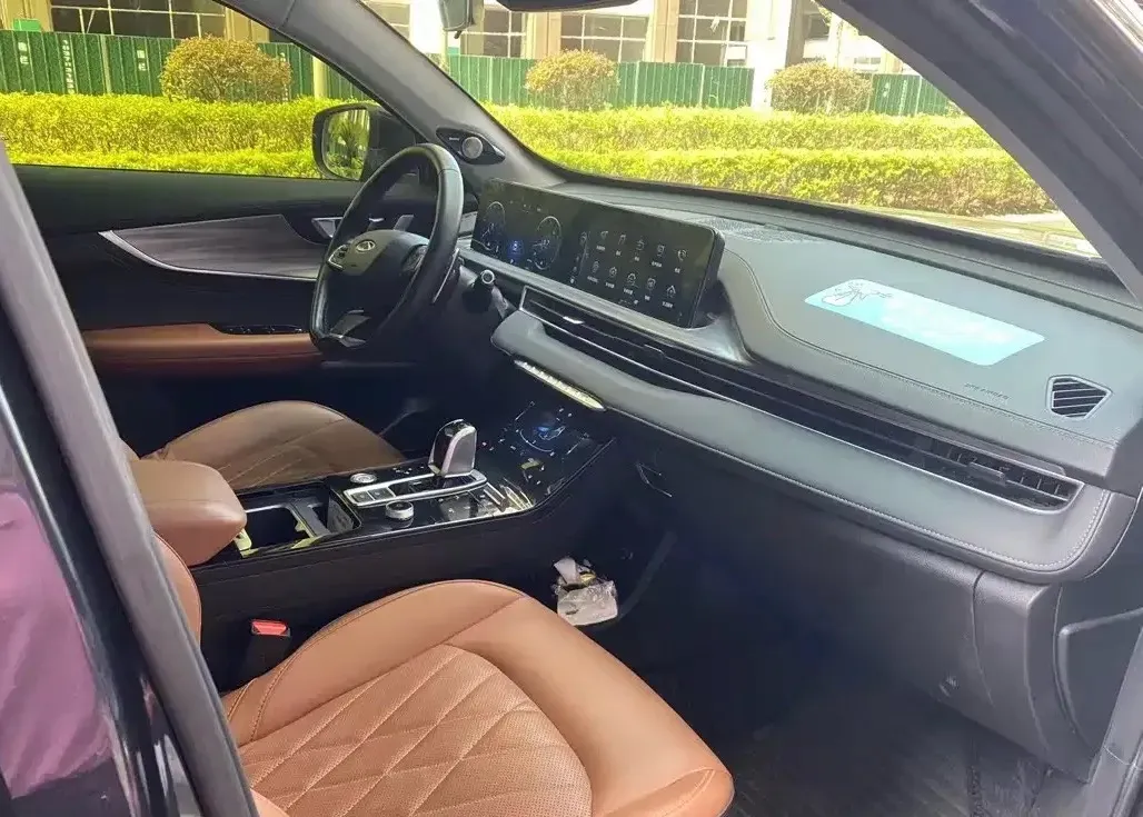 2022 ChangAn CS75 Plus 2.0T 233HP L4 8AT,autocango,china used car exporter,china ev exporter,chinese used car exporter,chinese used ev exporter