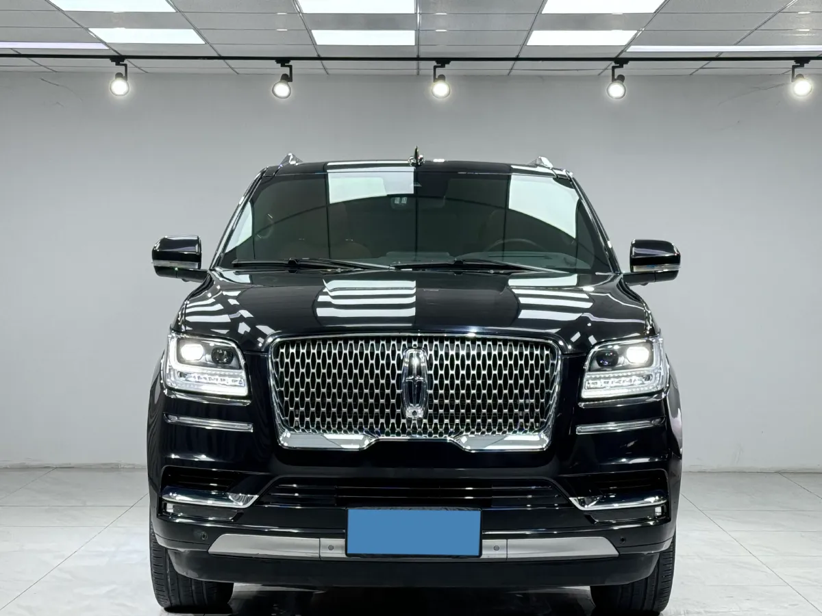 2020 Lincoln Navigator 3.5T 388HP V6 10AT,autocango,china used car exporter,china ev exporter,chinese used car exporter,chinese used ev exporter