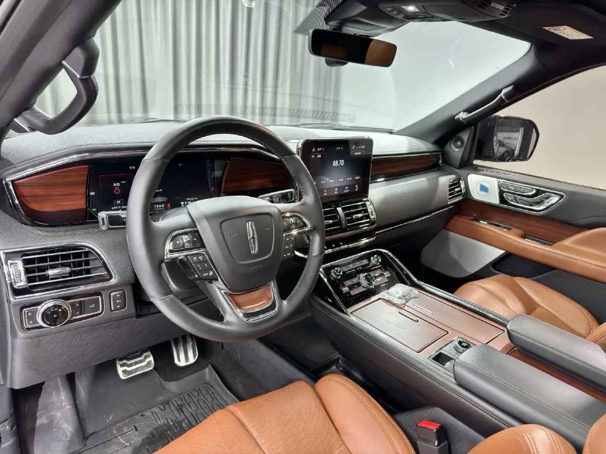 2020 Lincoln Navigator 3.5T 388HP V6 10AT,autocango,china used car exporter,china ev exporter,chinese used car exporter,chinese used ev exporter